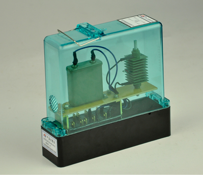 FB-2 Lightning Box